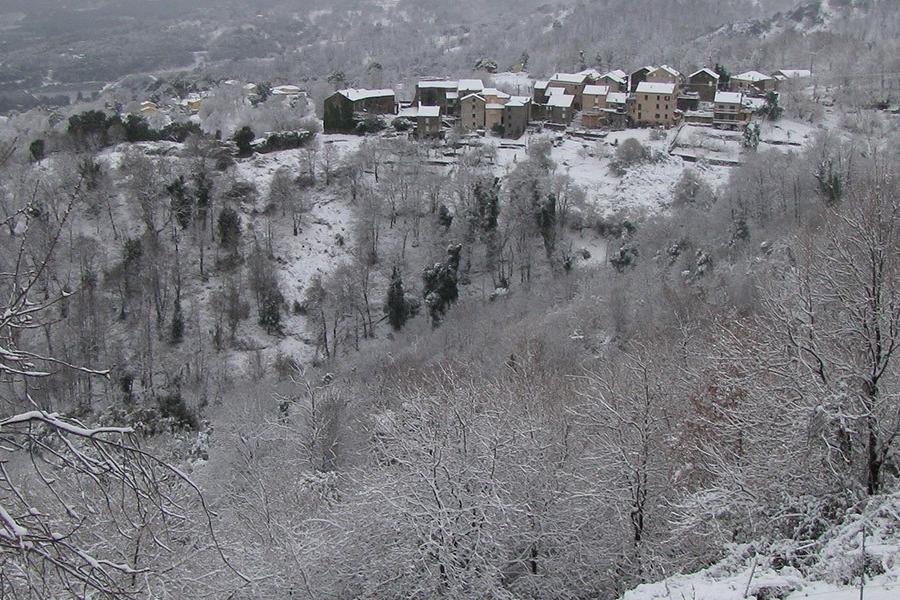 Le village de Poggio-Mezzana